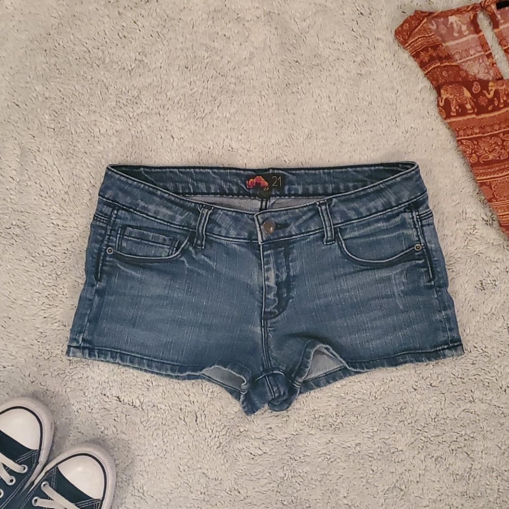 💥3/$10💥Forever 21 Jean Shorts